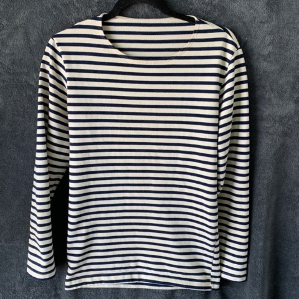 Long Sleeve Black & White Sweater